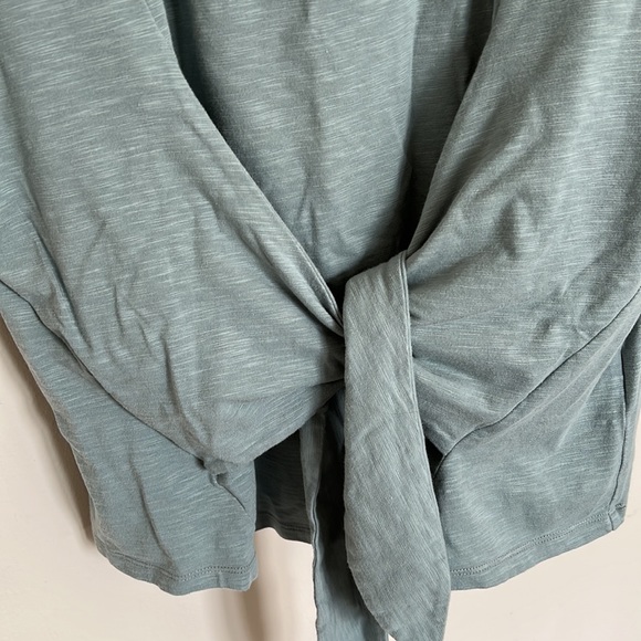 Any Body-Top-pale green color - Picture 3 of 6